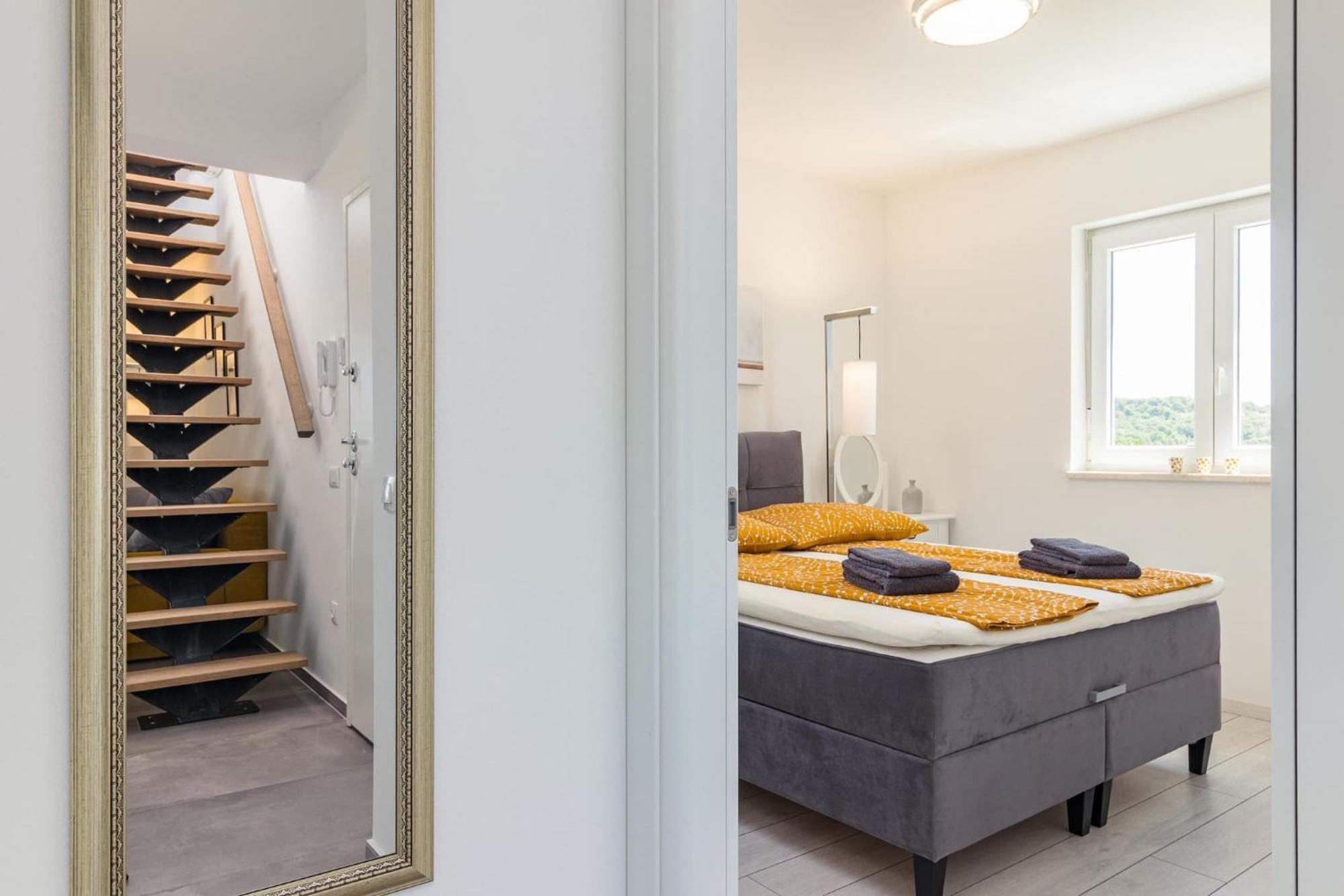 Penthouse Apartment Sax Medulin Kültér fotó